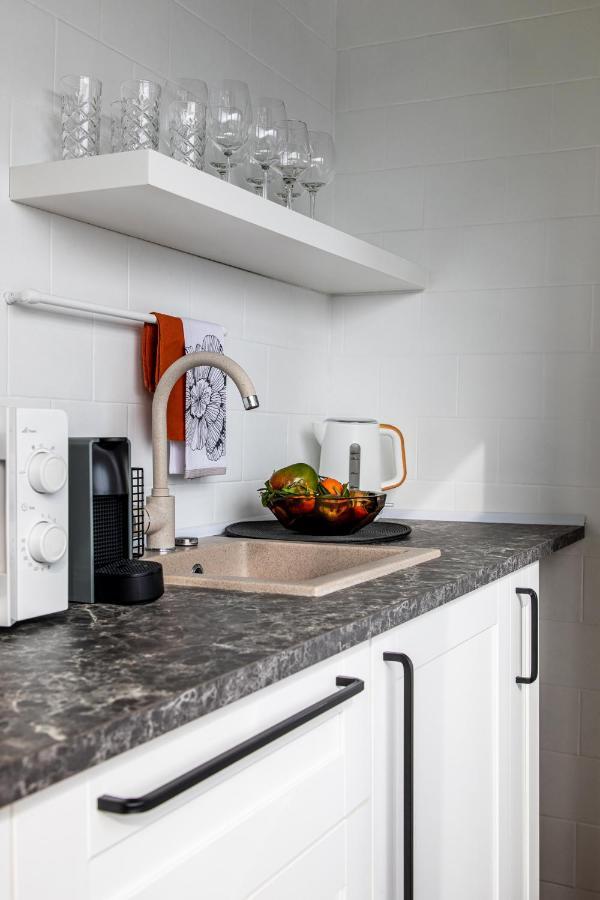 Designer Flat For 4, Heart Of Bucharest, Kitchen Villa Exterior foto